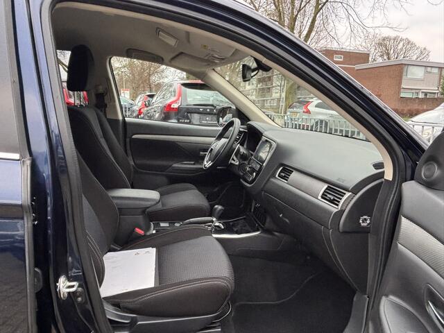 Mitsubishi OUTLANDER 2.0 Business Edition