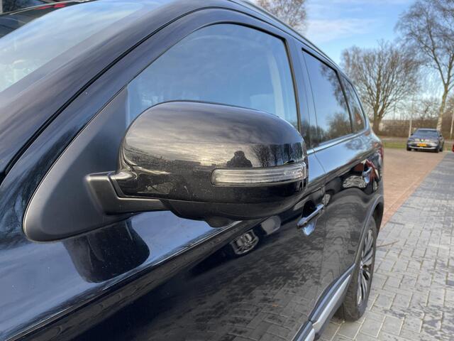 Mitsubishi OUTLANDER 2.0 2WD Limited+ | Trekhaak | Leder | Carplay/Android | 7 Persoons |