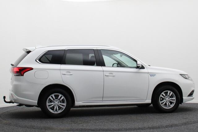 Mitsubishi OUTLANDER 2.4 PHEV Pure