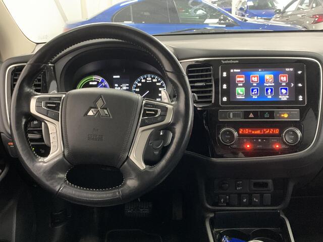 Mitsubishi OUTLANDER 2.4 PHEV Intense+ AFNEEMBARE TREKHAAK | CARPLAY | ELEKTRISCHE ACHTERKLEP