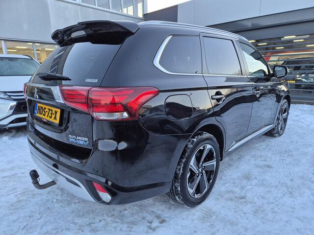 Mitsubishi OUTLANDER 2.4 PHEV S-Edition | Navigatie |