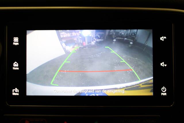 Mitsubishi OUTLANDER 2.4 PHEV Intense |Stoelverwarming|Camera|