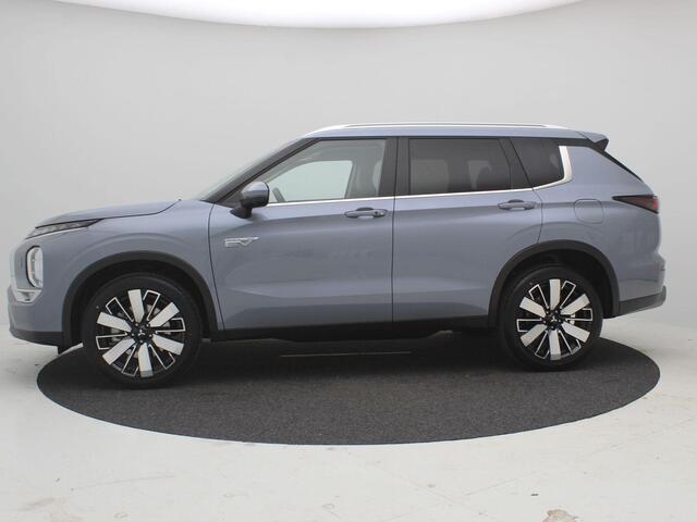 Mitsubishi OUTLANDER 2.4 PHEV First Edition / ¤6.000,- Voordeel Op Nieuwprijs / Elektrische Range 86 KM WLTP / 1600KG Trekgewicht / 8 Jaar Fabrieksgarantie