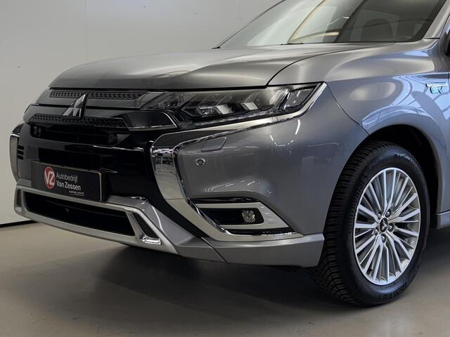 Mitsubishi OUTLANDER 2.4 PHEV Instyle | Schuifdak | Dealer onderhouden | Trekhaak | Leder | Garantie tot 19-08-2028!
