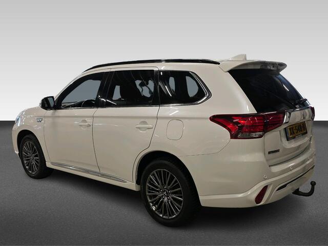 Mitsubishi OUTLANDER 2.4 PHEV S-Edition | Automaat | 4WD | Pano | trekhaak | Volleder | Stoel/Stuur verwarming | 360 Camera |
