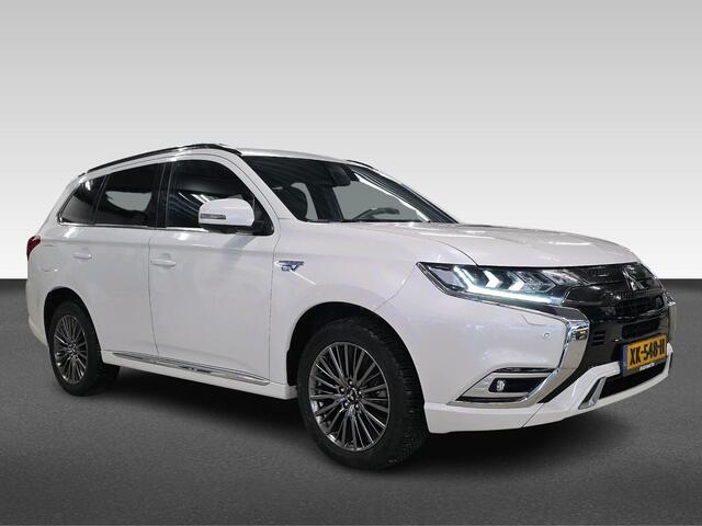 Mitsubishi OUTLANDER 2.4 PHEV S-Edition | Automaat | 4WD | Pano | trekhaak | Volleder | Stoel/Stuur verwarming | 360 Camera |