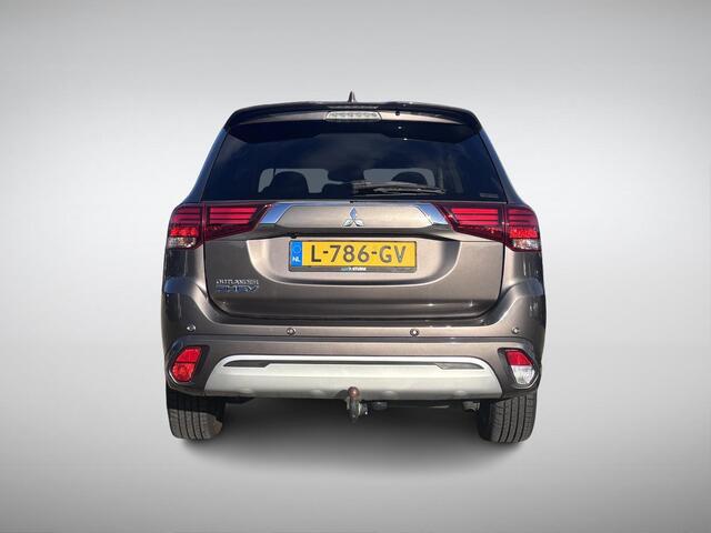 Mitsubishi OUTLANDER 2.4 PHEV Intense + Trekhaak!