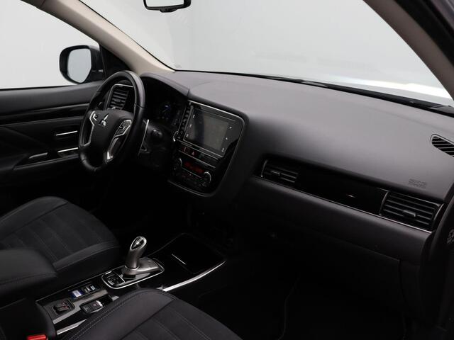 Mitsubishi OUTLANDER 2.4 PHEV Intense | Cruise | Clima | PDC | Trekhaak.