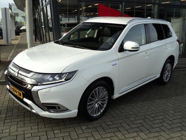 Mitsubishi OUTLANDER 2.4 PHEV Intense | 4WD | 240 PK | AUTOMAAT | DEALER ONDERHOUDEN | 1E EIGENAAR |