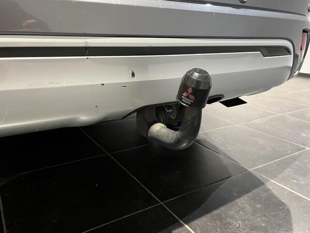 Mitsubishi OUTLANDER 2.4 PHEV Pure | Apple Carplay/Android Auto | Stoelverwarming | Camera