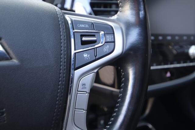 Mitsubishi OUTLANDER 2.4 PHEV Instyle Opendak, Adaptive Cruise, Trekhaak