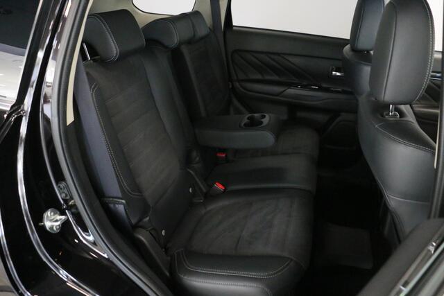 Mitsubishi OUTLANDER 2.4 PHEV Intense+ | Stoel & Stuurverwarming | Cruise | Trekhaak