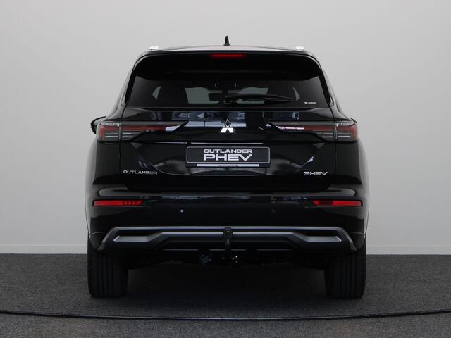 Mitsubishi OUTLANDER 2.4 PHEV Instyle+ | Trekhaak | Bruin lederen bekleding | Yamaha audio | Panoramadak | Stoelmassage |