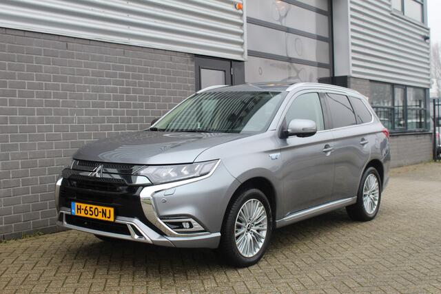 Mitsubishi OUTLANDER 2.4 PHEV Intense+ / Carplay / Schuifdak / 360 Camera / N.A.P.