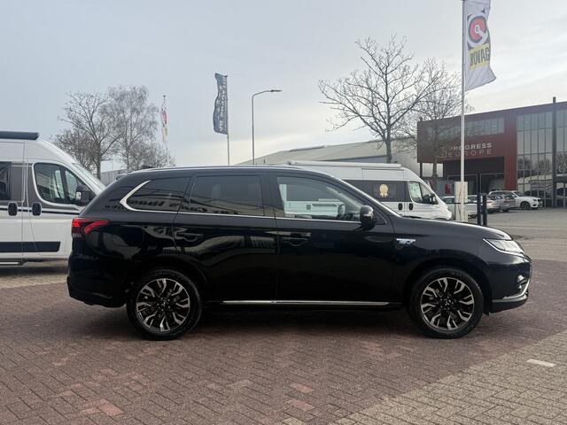 Mitsubishi OUTLANDER 2.0 PHEV Pure 4wd Plug-in Hybrid automaat appla carplay camera climate ctr cruise ctr alcantara/half leder trekhaak lmv 18 inch dealer onderhouden