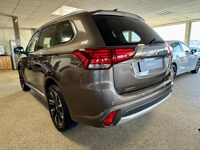 Mitsubishi OUTLANDER 2.0 PHEV Premium Leder, Trekhaak, Navi, Camera, PDC!