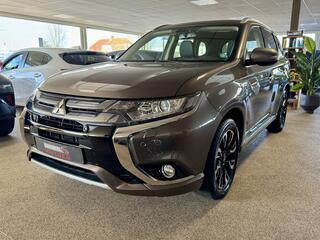 mitsubishi-outlander-2.0-phev-premi