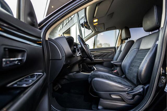 Mitsubishi OUTLANDER 2.0 PHEV Pure | Camera | Trekhaak | Stoelverw.