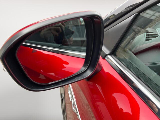 Mitsubishi OUTLANDER 2.4 PHEV First Edition | UIT VOORRAAD LEVERBAAR | 7.500 EURO KORTING |