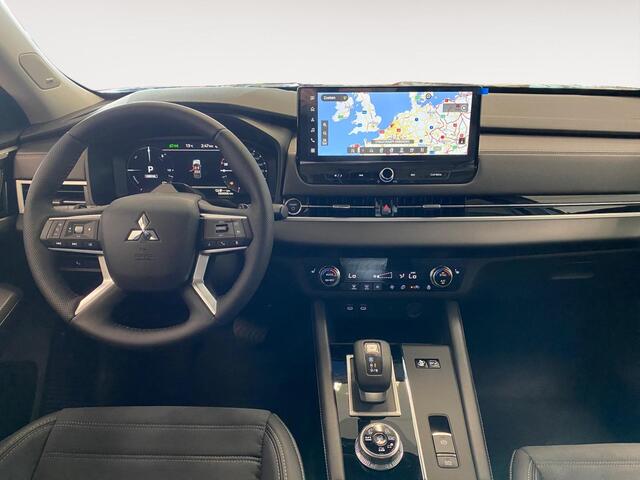 Mitsubishi OUTLANDER 2.4 PHEV First Edition | 7.500 EURO KORTING | SNEL LEVERBAAR | 8 JAAR GARANTIE |