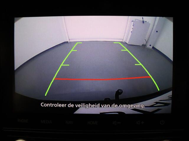 Mitsubishi OUTLANDER 2.4 PHEV Intense 225pk Camera | Cruise | Navi | Parkeersens. v+a | Stoelverw.