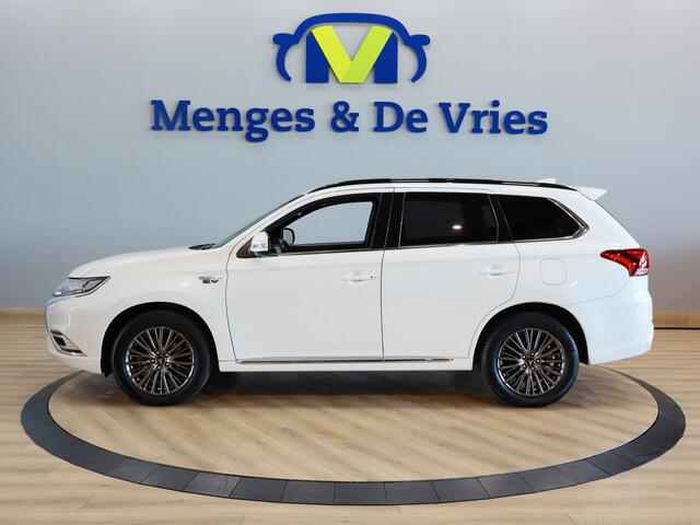 Mitsubishi OUTLANDER 2.4 PHEV S-Edition Airco ECC | Panorama | Trekhaak | Adaptive Cruise | Keyless | Leder | Stuur \ Stoelverwarming | Isofix | NAP