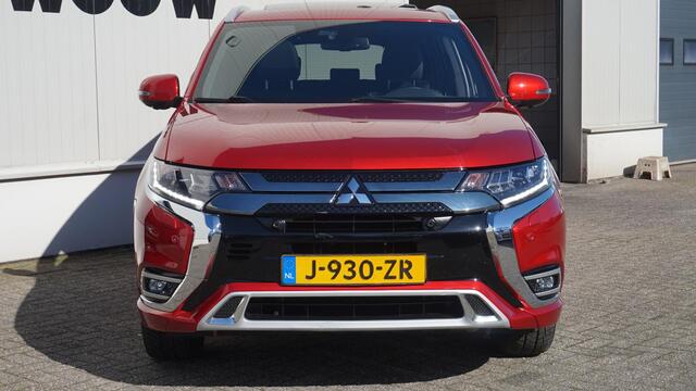 Mitsubishi OUTLANDER 2.4 PHEV Instyle | Trekhaak afn.