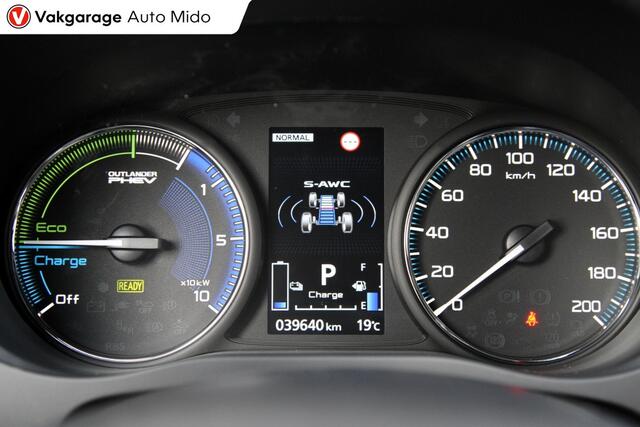 Mitsubishi OUTLANDER 2.4 PHEV Instyle | Ruby Black Parelmoer