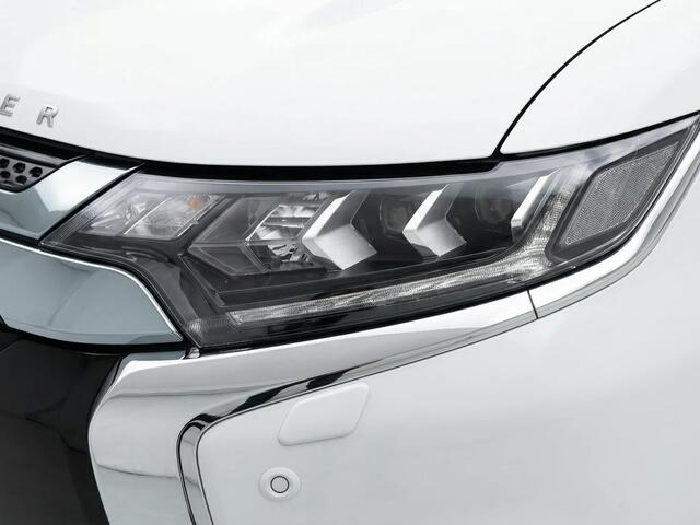 Mitsubishi OUTLANDER 2.4 PHEV Intense