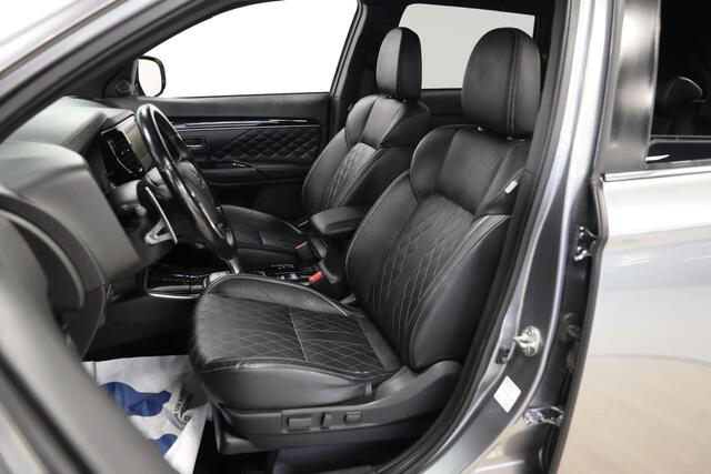 Mitsubishi OUTLANDER 2.4 PHEV Instyle | Leer | 360 Camera | Stuur & Stoelverwarming
