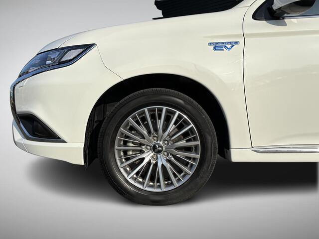 Mitsubishi OUTLANDER 2.4 PHEV Intense+ incl. Trekhaak!