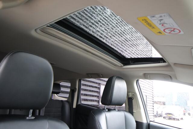 Mitsubishi OUTLANDER 2.4 PHEV Intense+ ** Opendak, Dealer O.H, Trekhaak