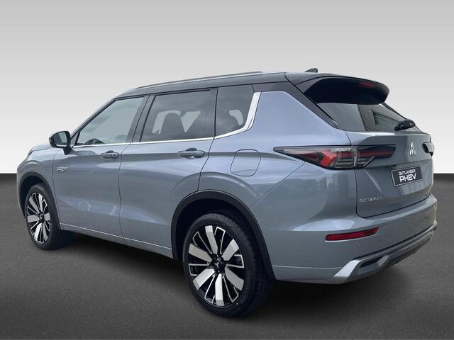 Mitsubishi OUTLANDER 2.4 PHEV Instyle+ Tot ¤ 6.500,- VOORDEEL!