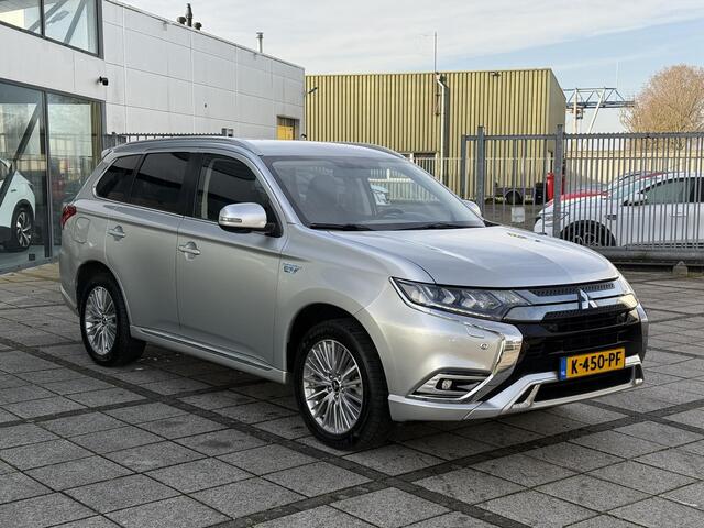 Mitsubishi OUTLANDER Aut. 2.4 PHEV Intense | Apple Carplay | Camera | Stoel Verwarming |