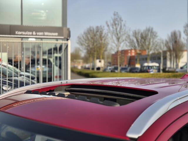 Mitsubishi OUTLANDER 2.4 PHEV Intense+