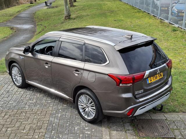 Mitsubishi OUTLANDER 2.4 PHEV Intense+ Trekhaak | Carplay & Android auto