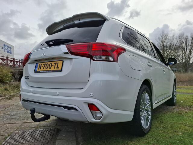 Mitsubishi OUTLANDER 2.4 PHEV Intense Trekhaak