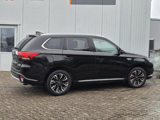 Mitsubishi OUTLANDER 2.0 PHEV instyle LED, Trekhaak, 360 Camera,