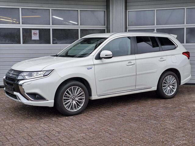 Mitsubishi OUTLANDER 2.4 PHEV Intense S