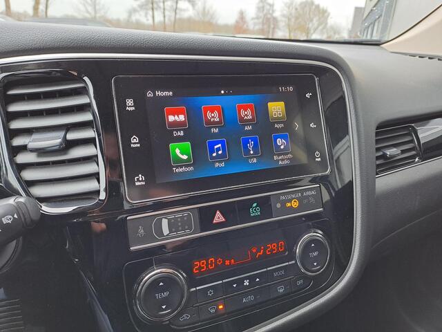 Mitsubishi OUTLANDER 2.4 PHEV Intense S