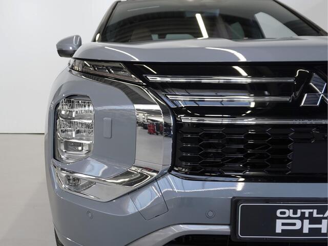 Mitsubishi OUTLANDER 2.4 PHEV Instyle+ | Uit voorraad leverbaar | 1600 KG trekgewicht | 85 km elektrisch rijbereik