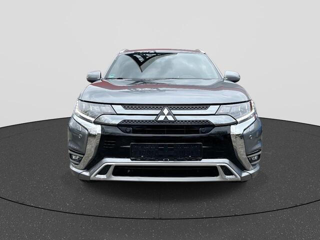 Mitsubishi OUTLANDER 2.4 PHEV S-Edition RIJKLAAR | Climate Control | 360 Camera | Elektr. Kofferklep | Apple Carplay & Android Auto