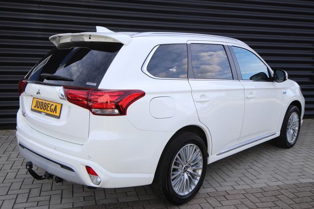 Mitsubishi OUTLANDER 2.4 PHEV Instyle Adaptive cruise, Trekhaak, Opendak, Leder