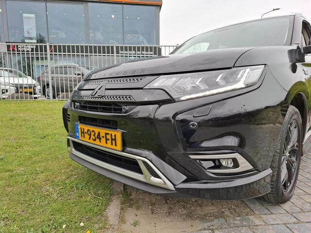 Mitsubishi OUTLANDER 2.4 PHEV Intense S