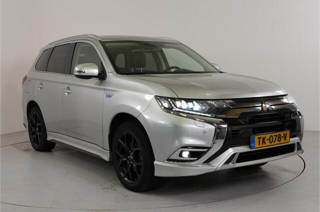 Mitsubishi OUTLANDER 2.4 PHEV S-Edition | Trekhaak | Schf/kantel | Stl. verw. | Camera |