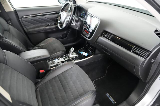 Mitsubishi OUTLANDER 2.4 PHEV S-Edition | Trekhaak | Schf/kantel | Stl. verw. | Camera |