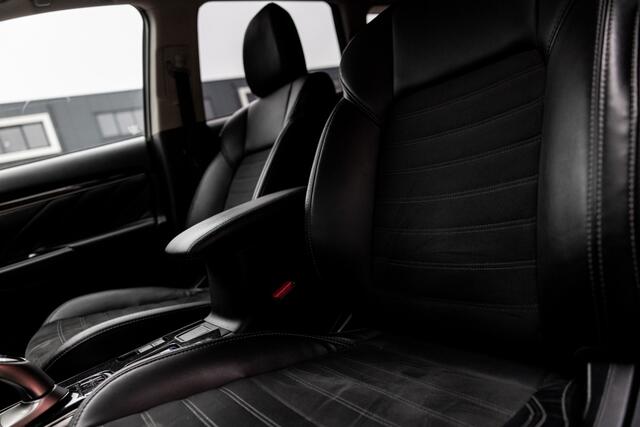 Mitsubishi OUTLANDER 2.4 PHEV Pure | Half Leer | Camera | Navi |