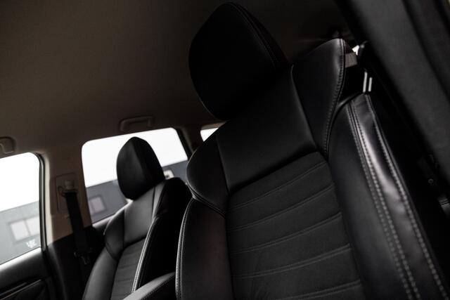 Mitsubishi OUTLANDER 2.4 PHEV Pure | Half Leer | Camera | Navi |