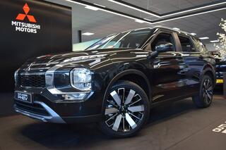 mitsubishi-outlander-2.4-phev-first