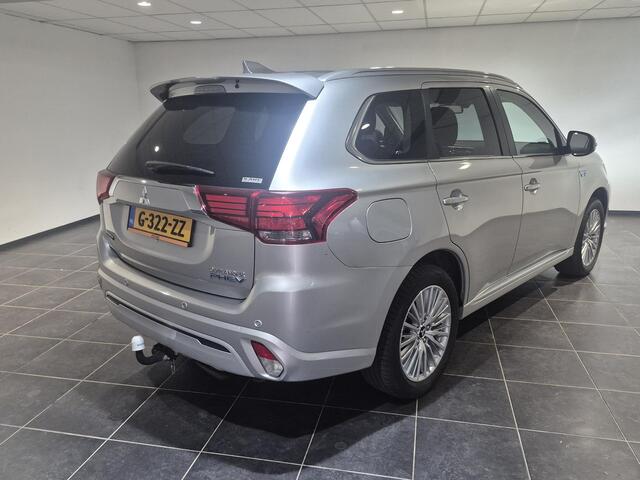 Mitsubishi OUTLANDER 2.4 PHEV Intense+ | Trekhaak | Achteruitrijcamera | Android Auto/Apple carplay